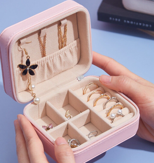 Portable Jewelry Organizer Box – Travel-Friendly Leather Case
